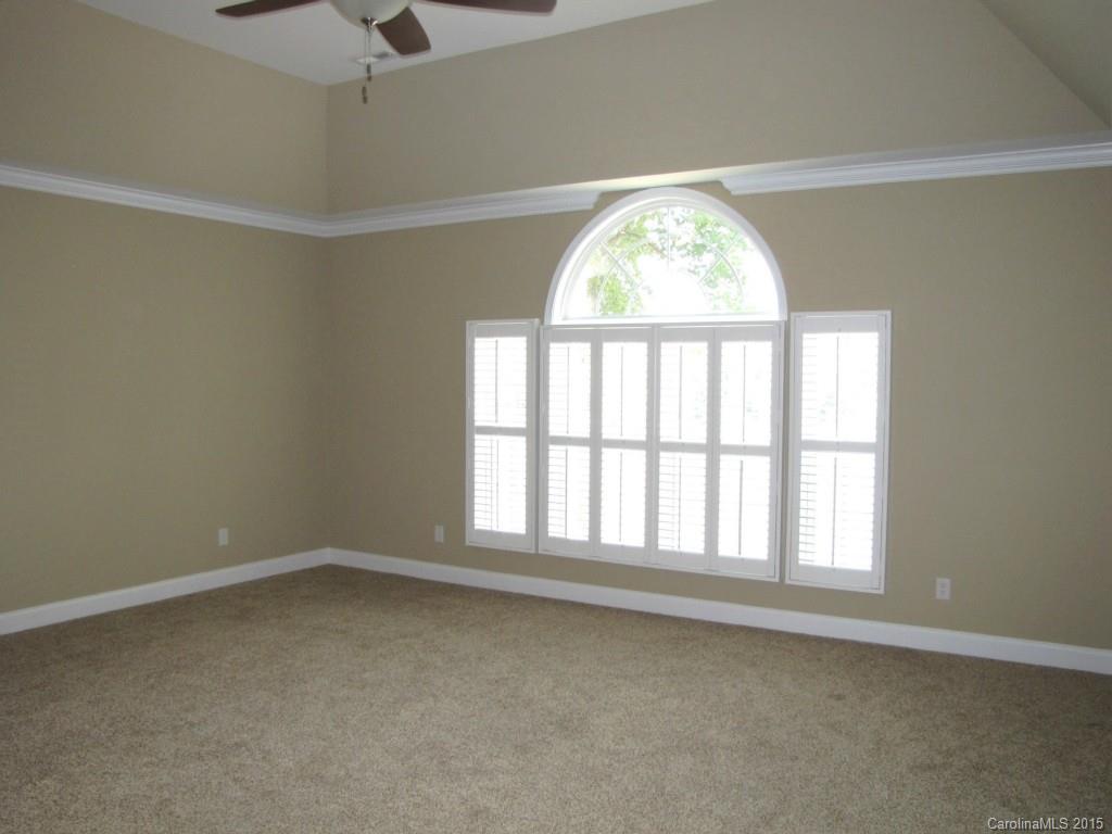 5618 Creole Road Lake Wylie, SC 29710 - Photo 11 of 24
