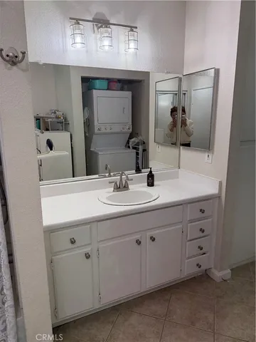 $2,550 | 107 Gallery, Tustin, CA 92782