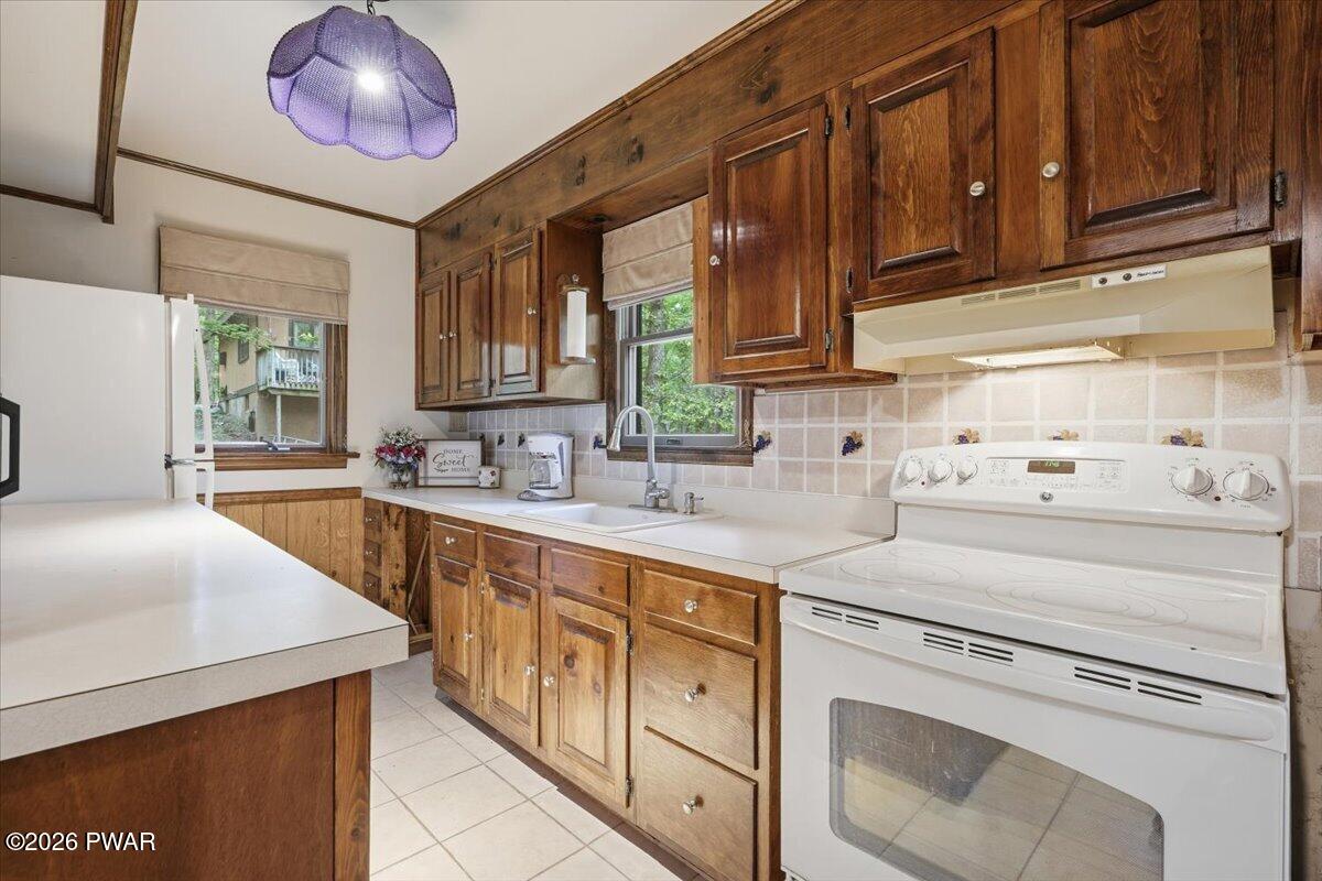 28 Bruin Road Lake Ariel, PA 18436 - Photo 9 of 74