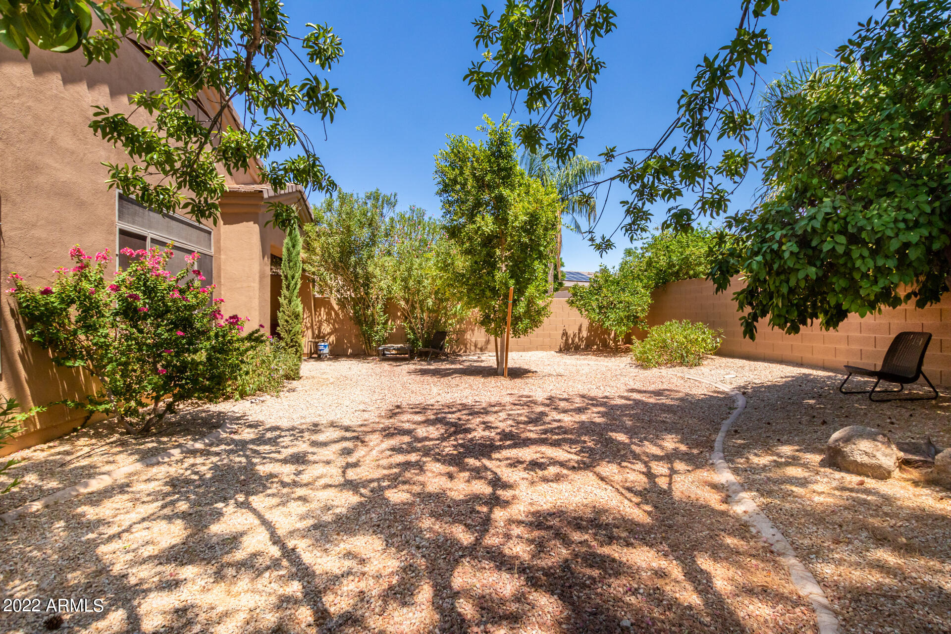3903 East Carson Road Phoenix, AZ 85042 - Photo 27 of 34 0026-27 - Carson