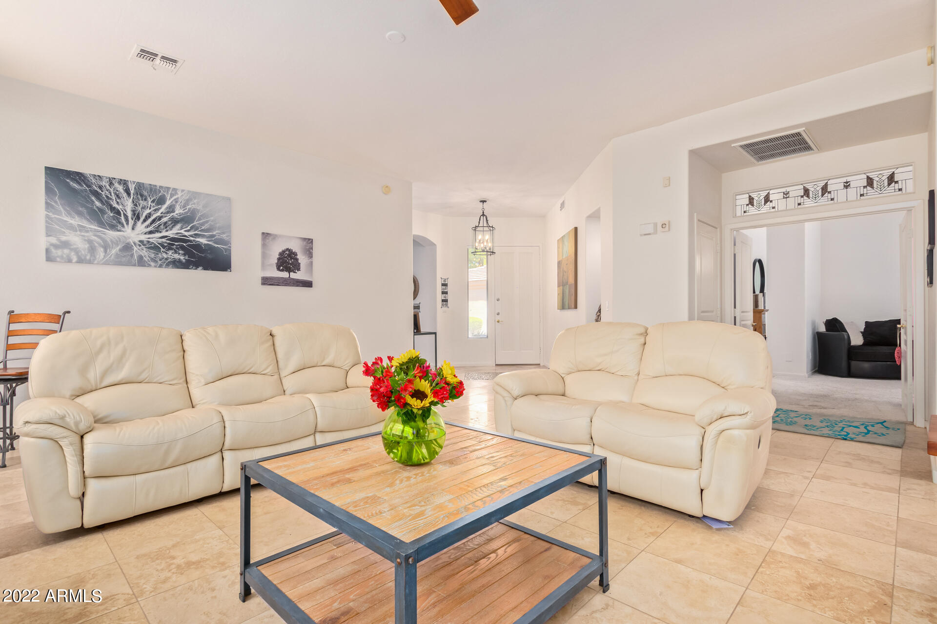 3903 East Carson Road Phoenix, AZ 85042 - Photo 8 of 34 0008-8 - Carson