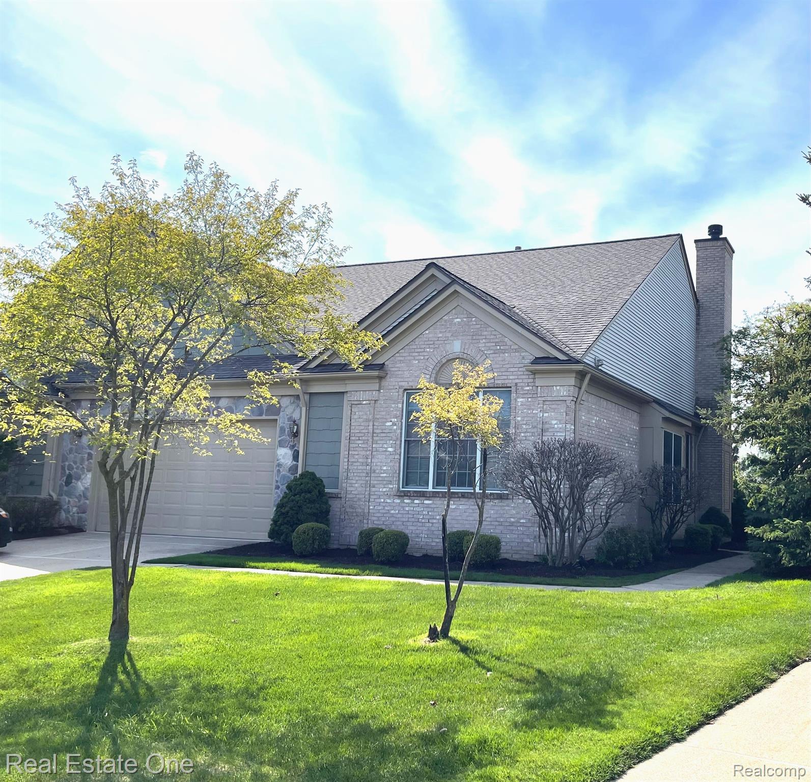 1334 Copper Circle Rochester, MI 48306 - Photo 1 of 27 Gallery Image 1