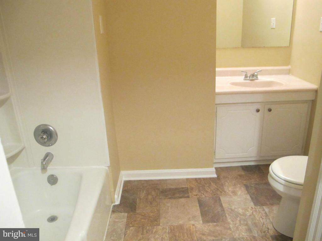 3248 Randy Road Lancaster, PA 17601 - Photo 17 of 26 Gallery Image 17