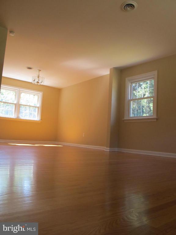 3248 Randy Road Lancaster, PA 17601 - Photo 4 of 26 Gallery Image 4