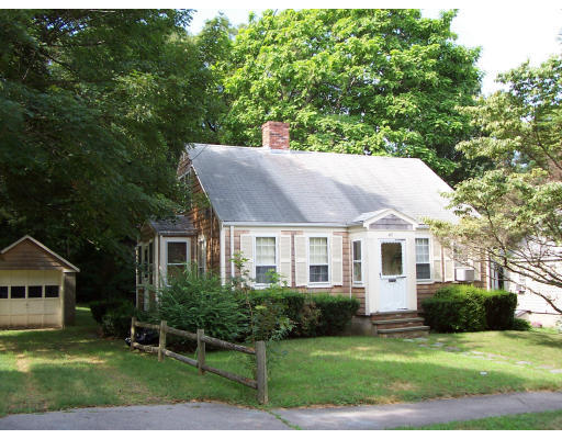45 Forum Road Quincy, MA 02169 - Photo 1 of 4 Gallery Image 1