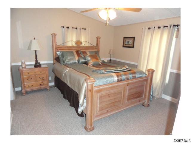 6709 Love Point Road Denver, NC 28037 - Photo 11 of 16 Gallery Image 11