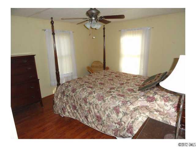 6709 Love Point Road Denver, NC 28037 - Photo 12 of 16 Gallery Image 12
