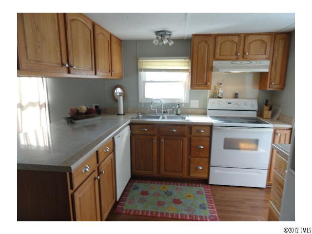 6709 Love Point Road Denver, NC 28037 - Photo 6 of 16 Gallery Image 6