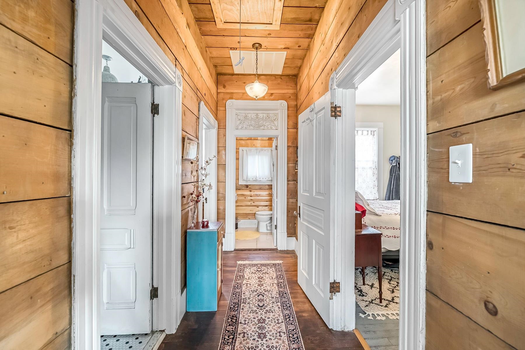 201 Front Street Loyalton, CA 96118 - Photo 25 of 28 view of an entryway with a glass door