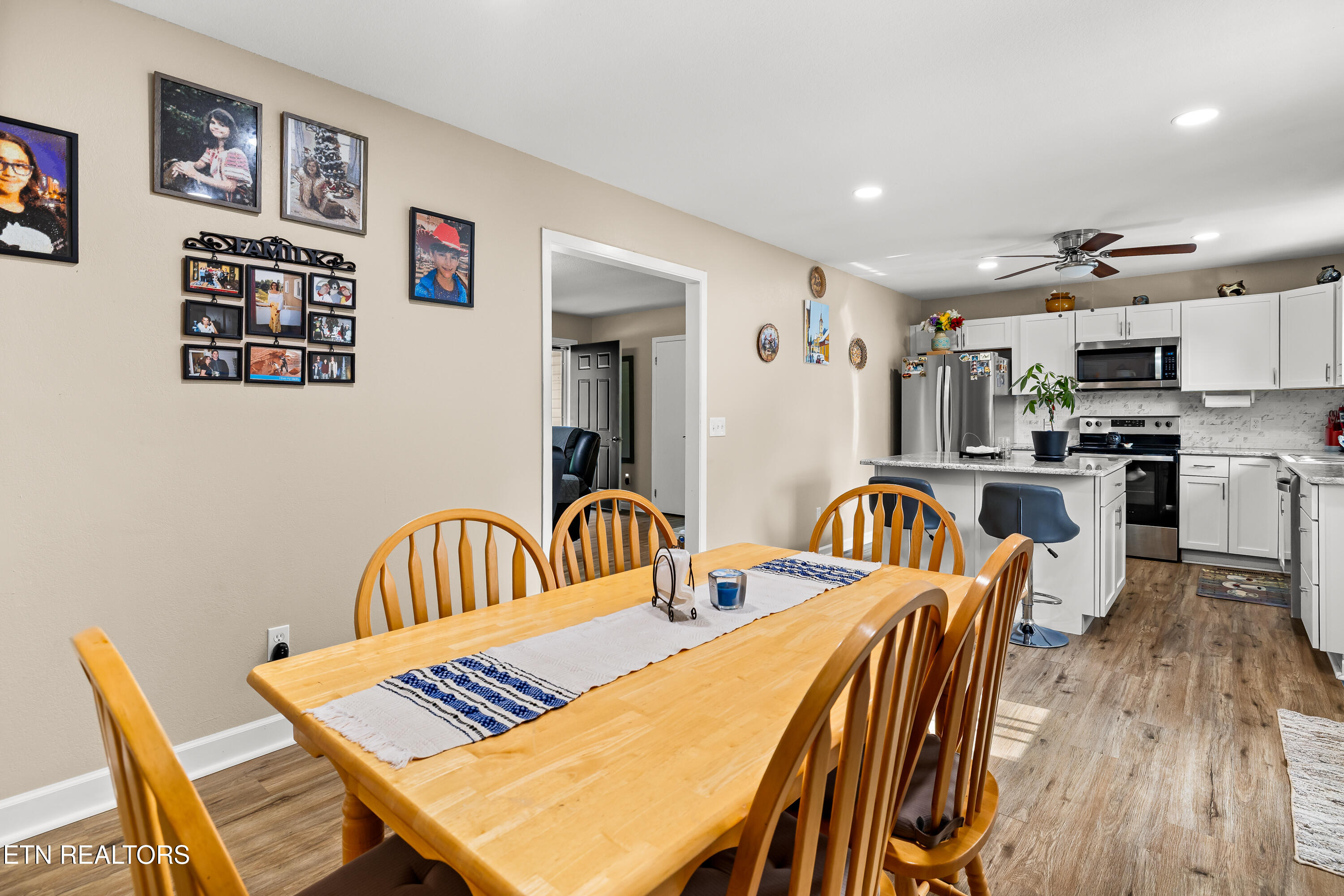 548 Hiwassee Road Madisonville, TN 37354 - Photo 10 of 35 Dining Room