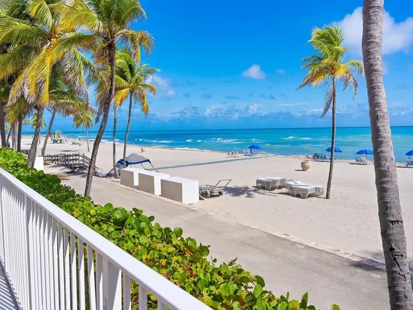 $545,000 | 2101 South Ocean Drive, Unit 801, Hollywood, FL 33019