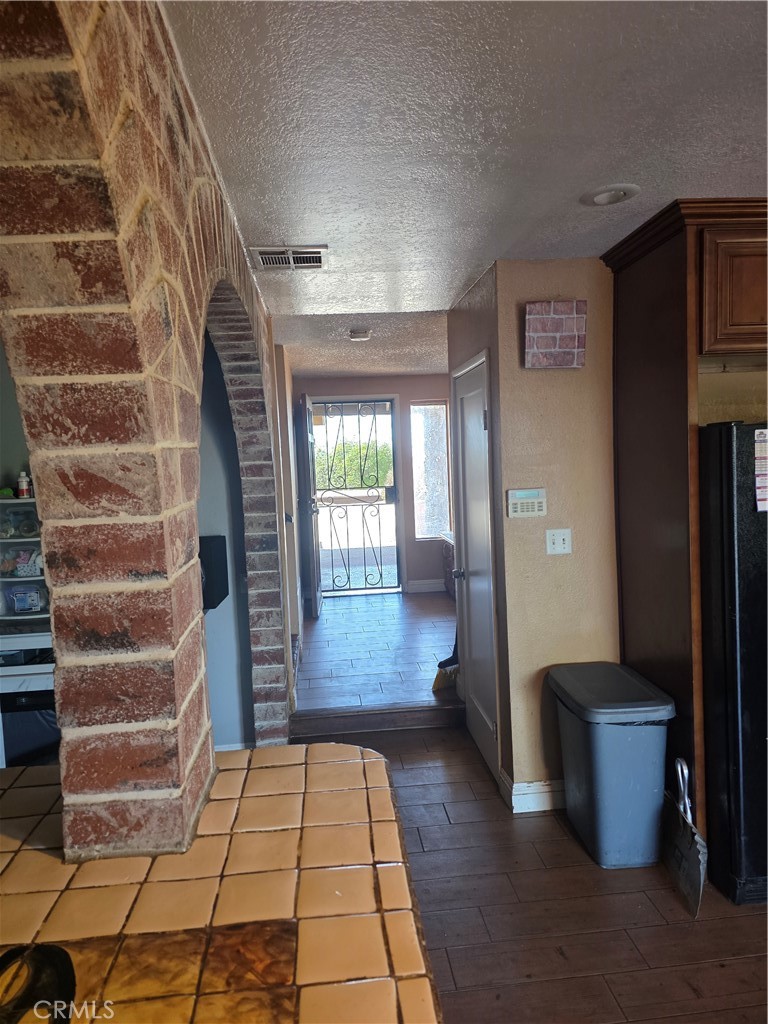 18251 Northstar Avenue Riverside, CA 92508 - Photo 7 of 37