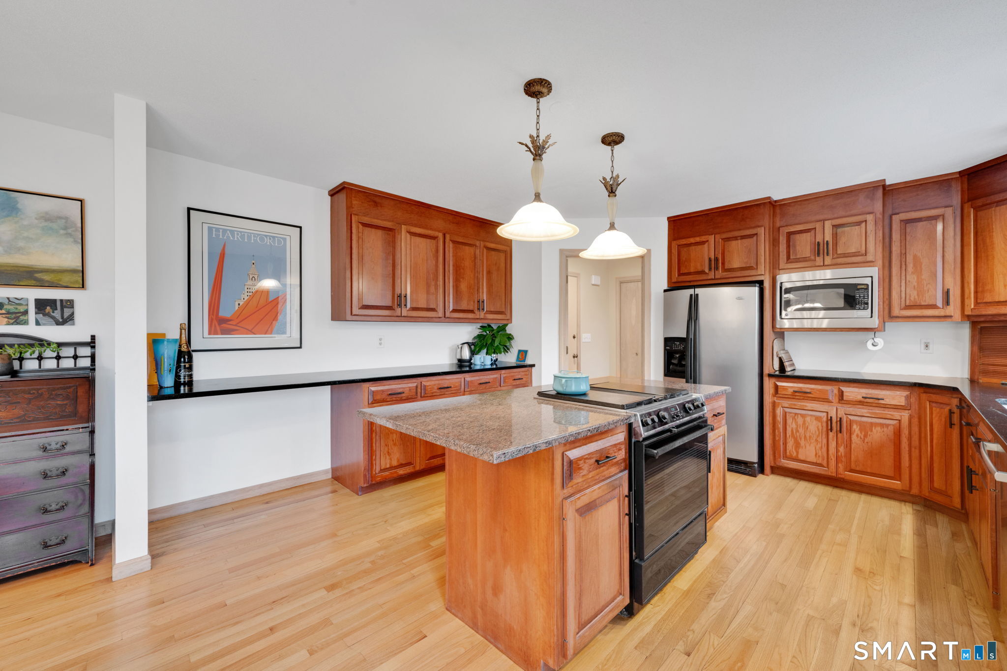 24 Thompson Hill Road Canton, CT 06019 - Photo 11 of 40