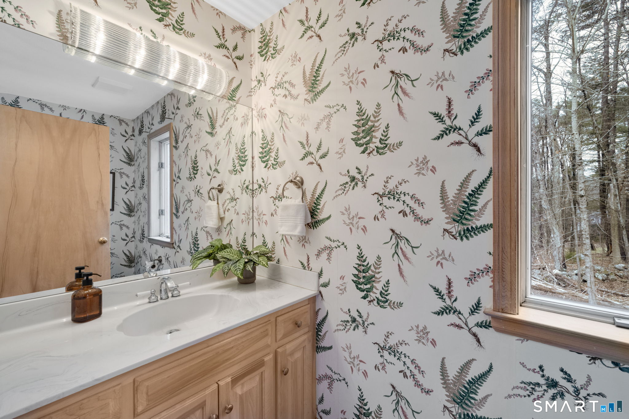 24 Thompson Hill Road Canton, CT 06019 - Photo 18 of 40