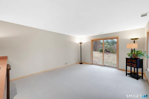 $659,900 | 24 Thompson Hill Road, Canton, CT 06019