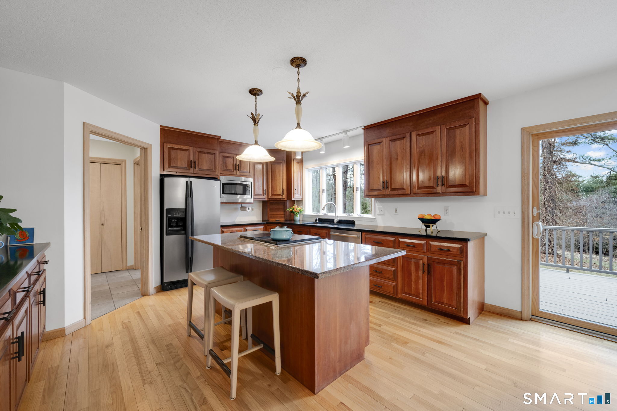 24 Thompson Hill Road Canton, CT 06019 - Photo 10 of 40