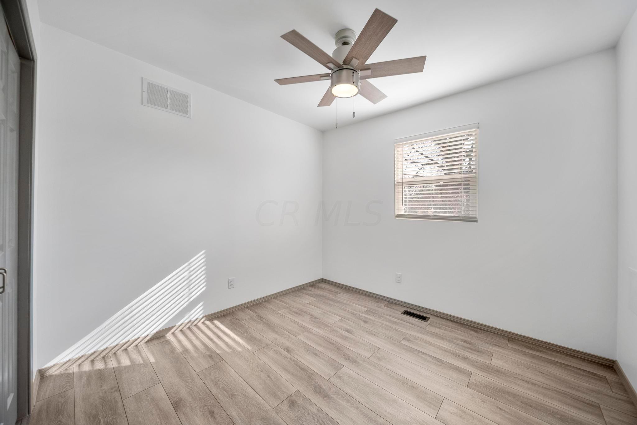 2023 Ferris Road Columbus, OH 43224 - Photo 14 of 24 Room 2