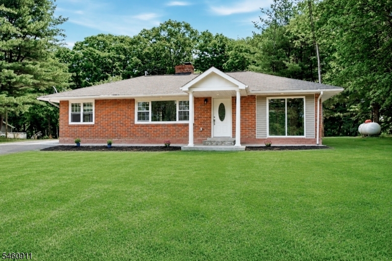 89 Armstrong Road Wantage, NJ 07461 - Photo 1 of 16 Gallery Image 1