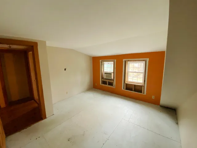 $349,950 | 110 Pearson Hill Road, Webster, NH 03303