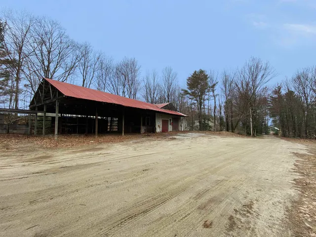 $349,950 | 110 Pearson Hill Road, Webster, NH 03303