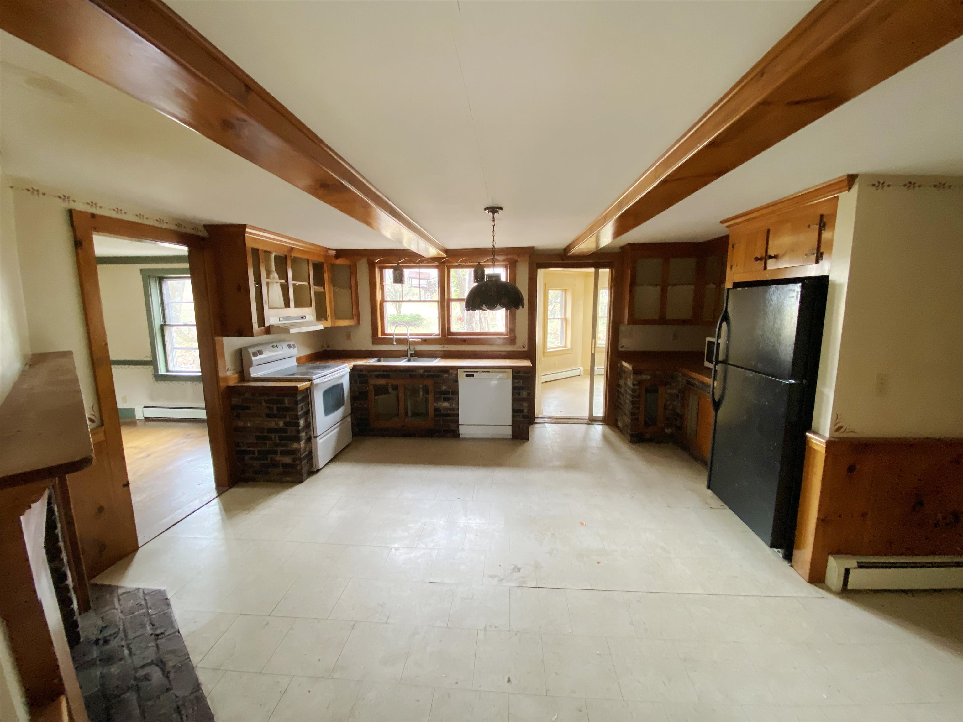 110 Pearson Hill Road Webster, NH 03303 - Photo 9 of 34