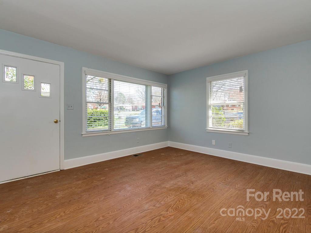 943 B Norland Road, Unit B Charlotte, NC 28205 - Photo 5 of 17 a view of an empty room with a window