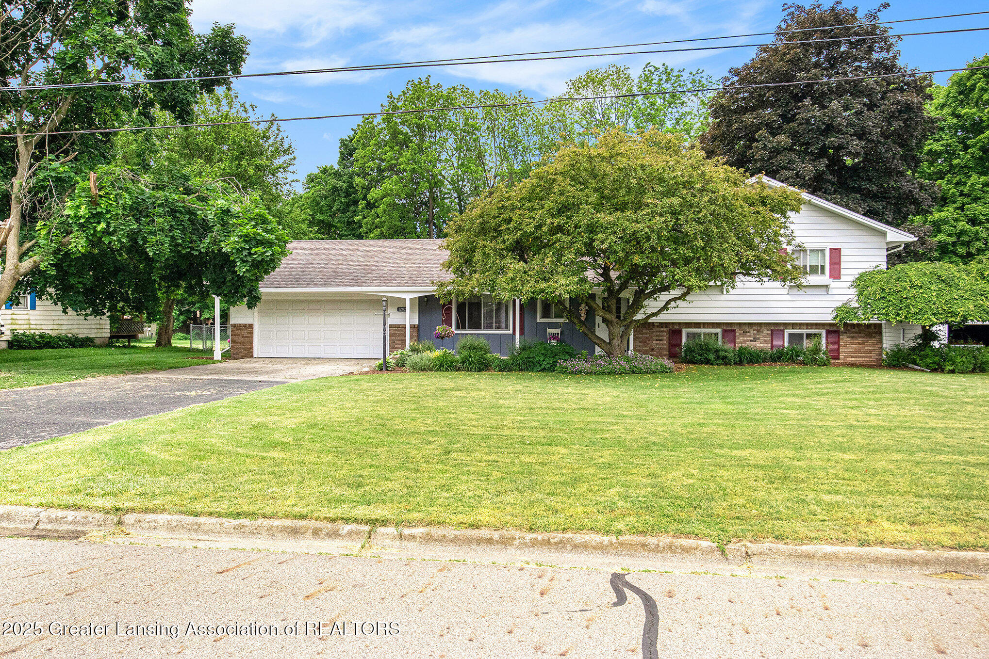 12923 West Melody Drive Grand Ledge, MI 48837 - Photo 42 of 43 img_3772
