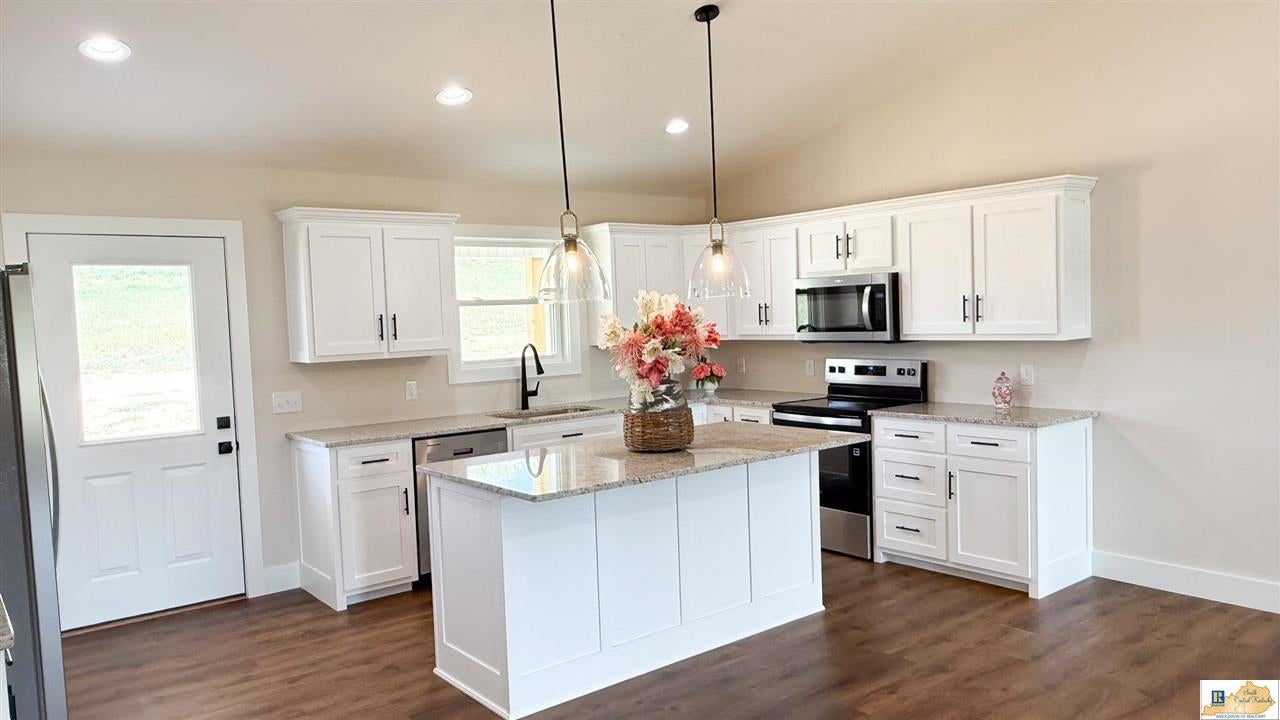 2758 Finney Road Glasgow, KY 42141 - Photo 9 of 23 Gallery Image 9