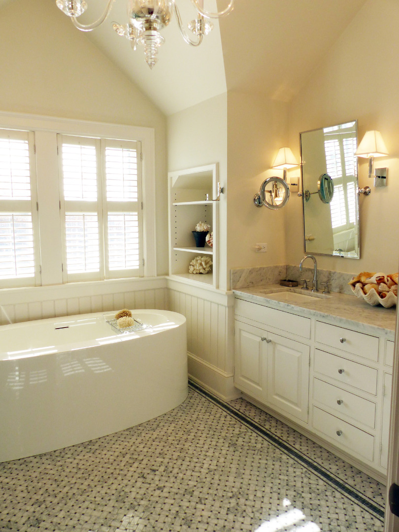 2 Weetamo Road Nantucket, MA 02554 - Photo 32 of 36 Master Bath