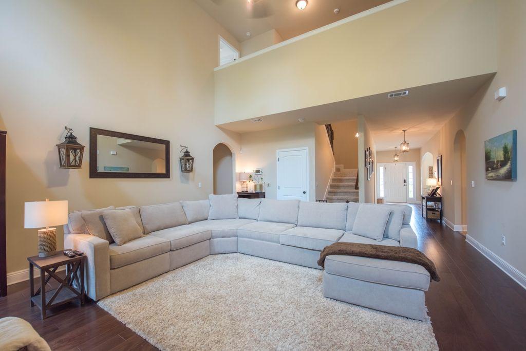 418 Windchime Way Freeport, FL 32439 - Photo 17 of 53 Living 2