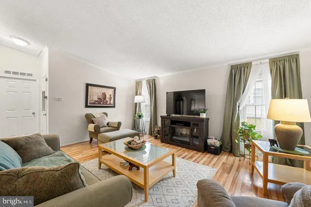 $310,000 | 148 Raven Court, New Hope, PA 18938