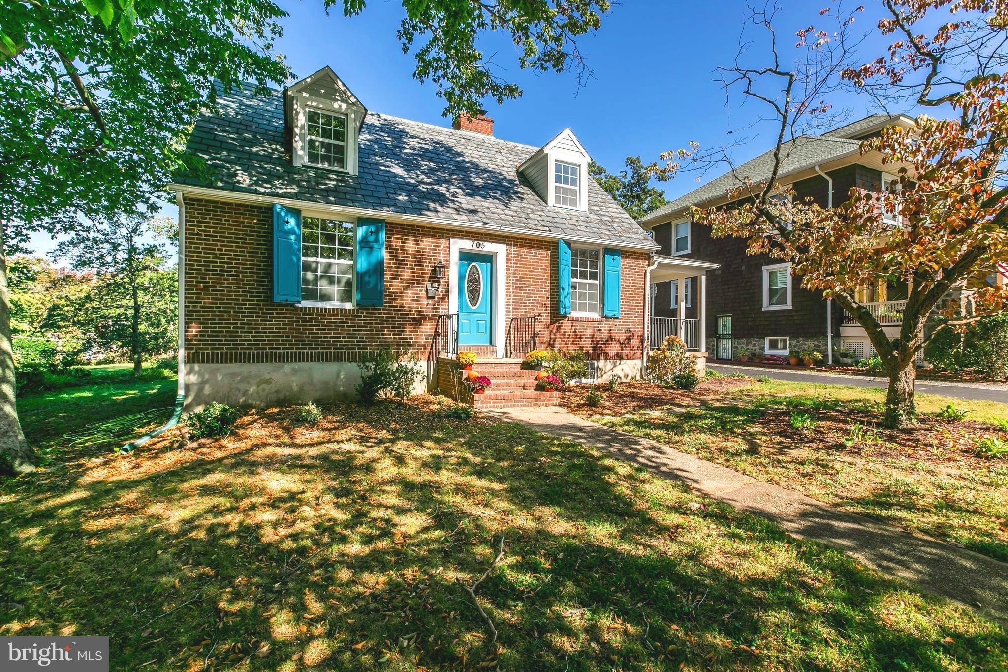 705 Brookwood Road Baltimore, MD 21229 - Photo 1 of 30 Exterior (Front)