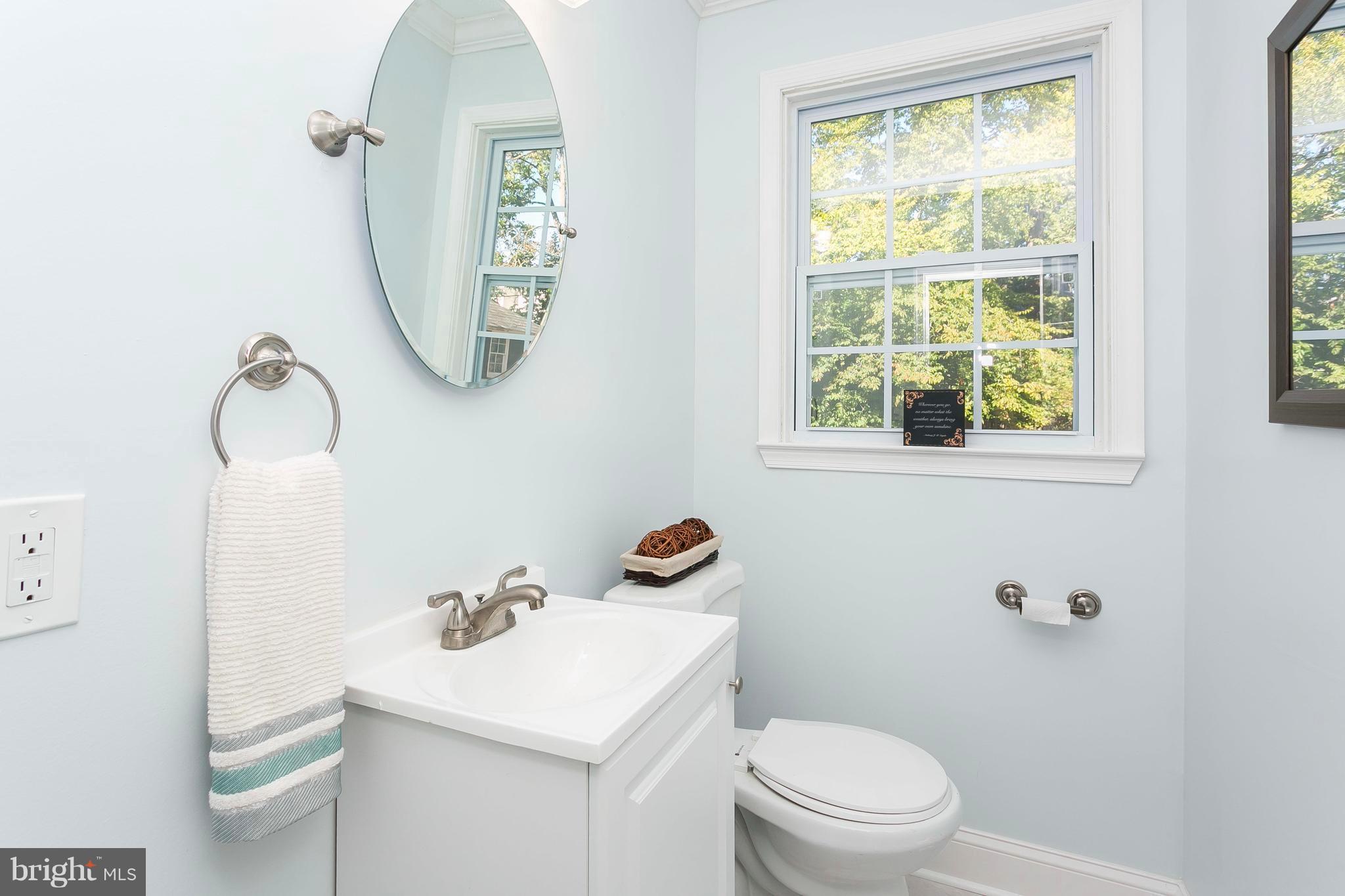 705 Brookwood Road Baltimore, MD 21229 - Photo 14 of 30 Half bath on 1st floor