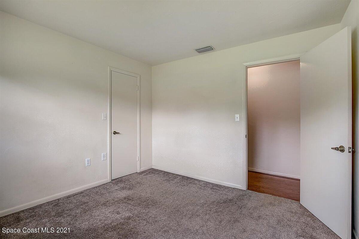 805 Knecht Road Northeast Palm Bay, FL 32905 - Photo 26 of 42 a view of an empty room