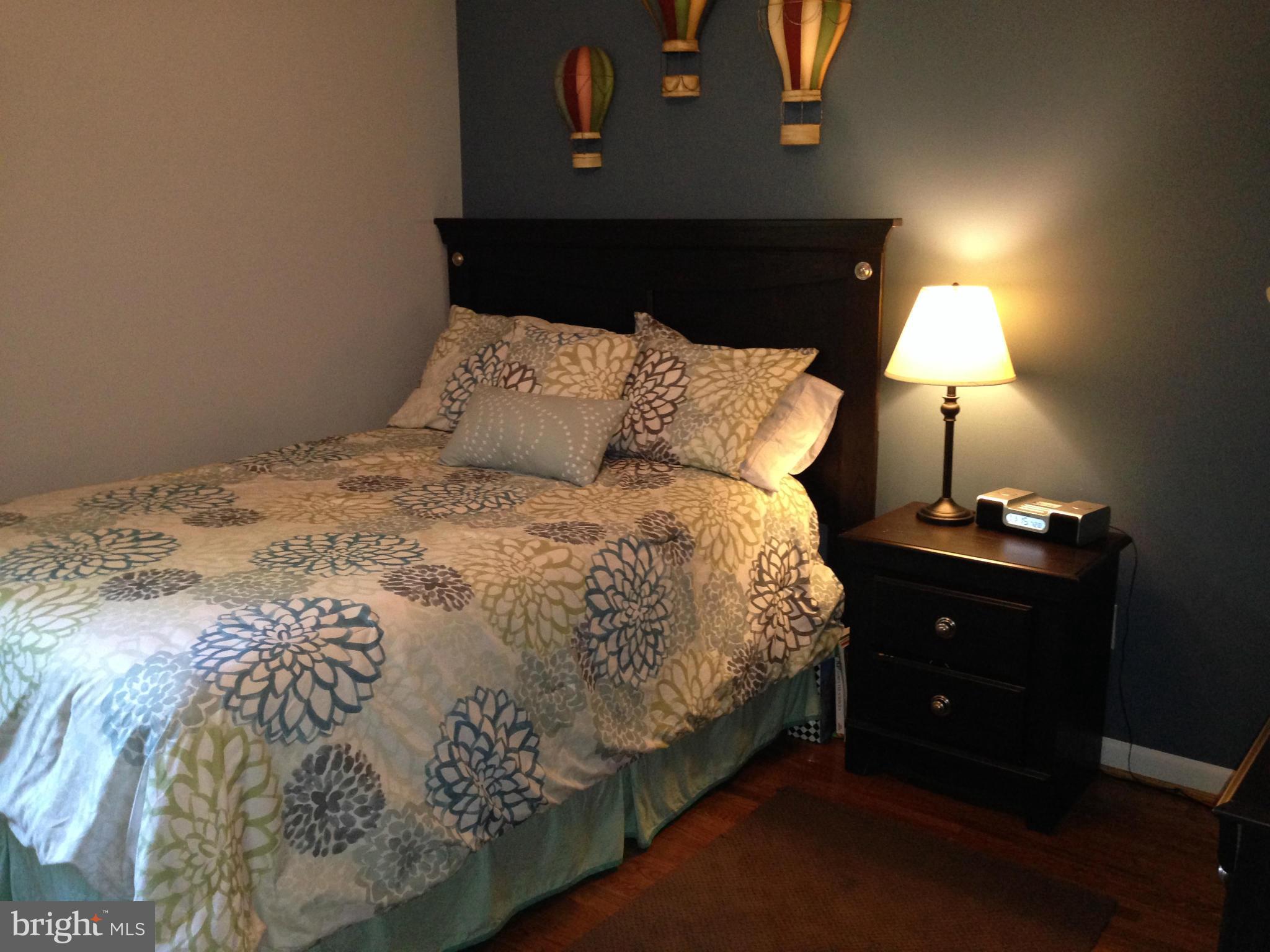 7125 Dryburgh Court Springfield, VA 22152 - Photo 18 of 30 Bedroom