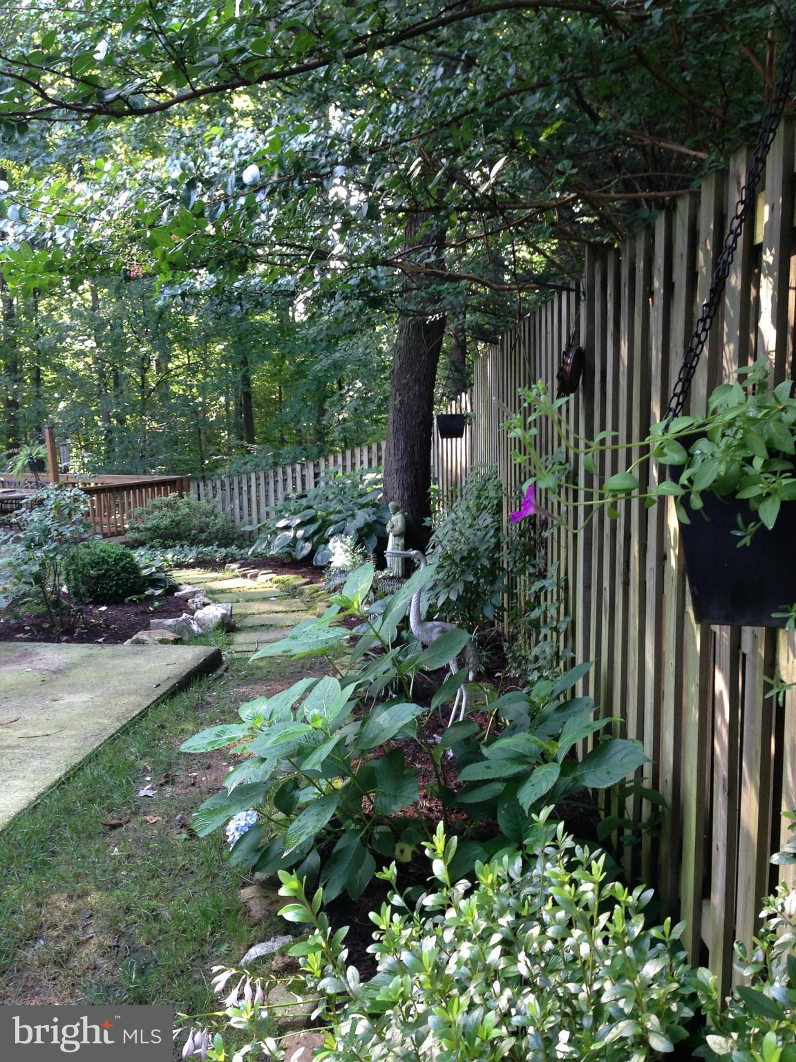 7125 Dryburgh Court Springfield, VA 22152 - Photo 30 of 30 Exterior (General)
