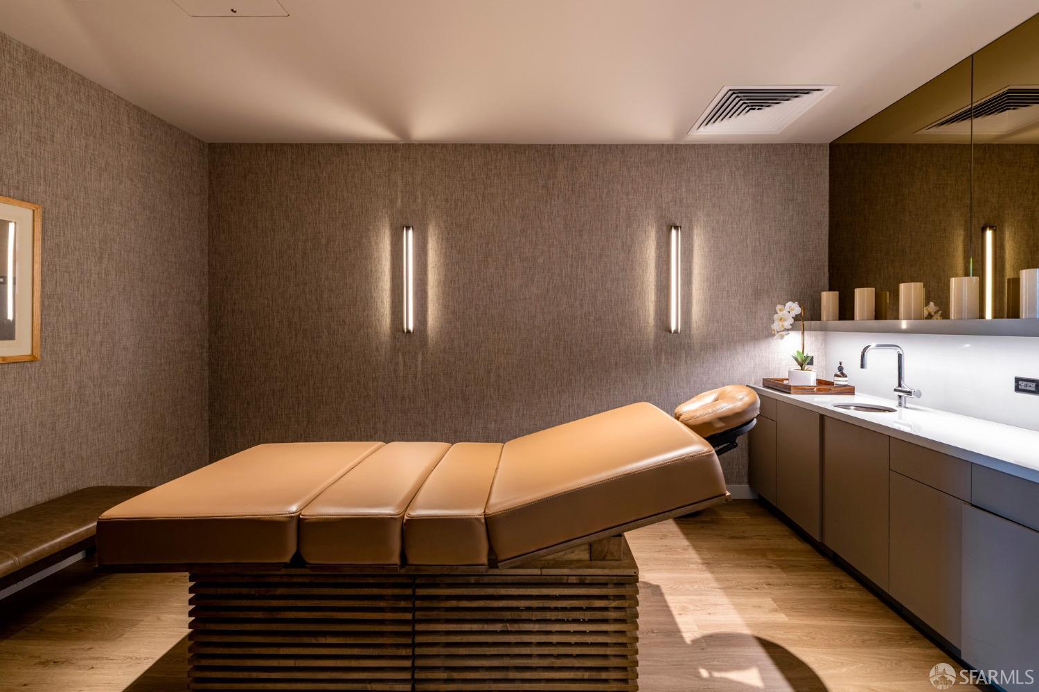 488 Folsom Street, Unit 4305 San Francisco, CA 94105 - Photo 31 of 45 a bedroom with a bed and a sink