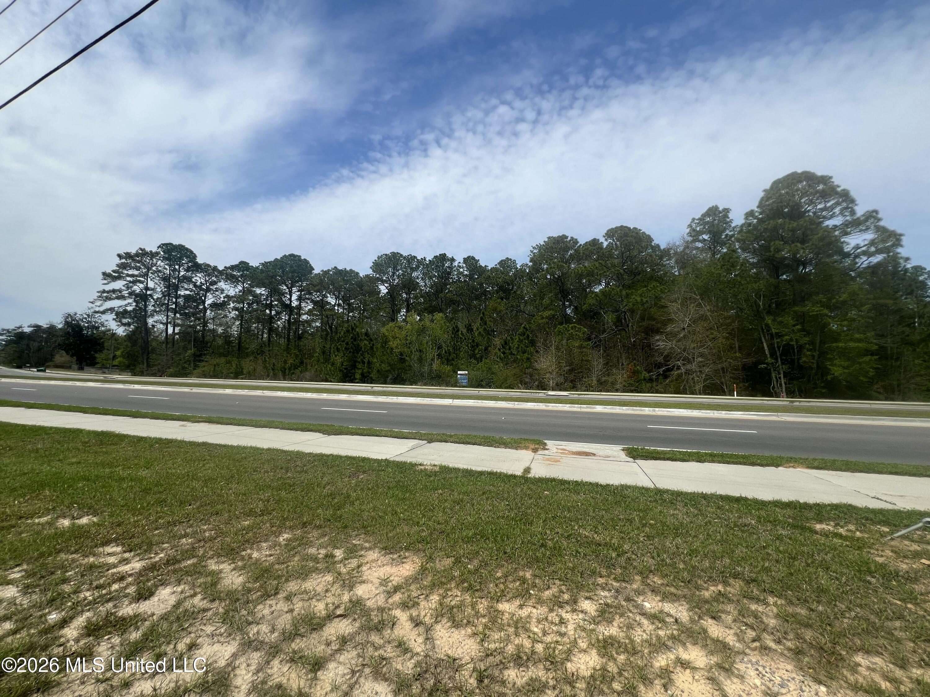 14304 Mallett Road Biloxi, MS 39532 - Photo 2 of 5 Mallett px 2