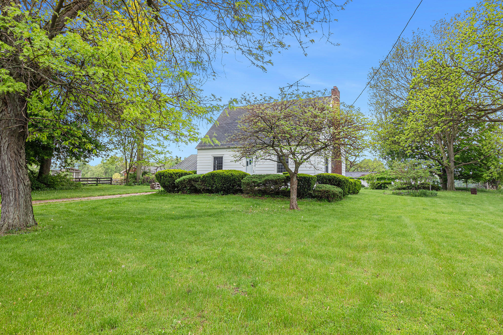 3643 Jefferson Road Clarklake, MI 49234 - Photo 9 of 49 5