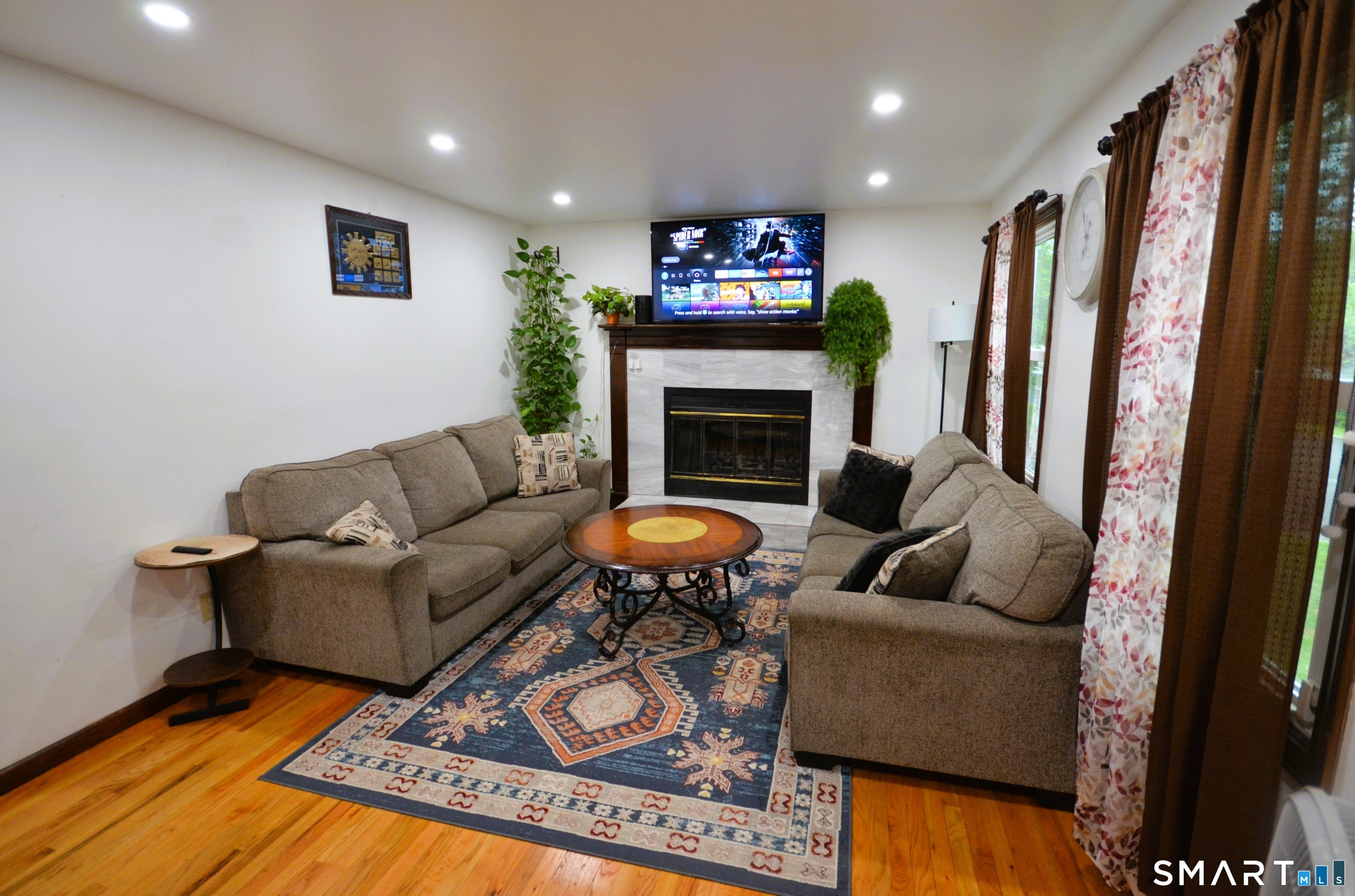 430 Berkeley Road Fairfield, CT 06825 - Photo 5 of 37
