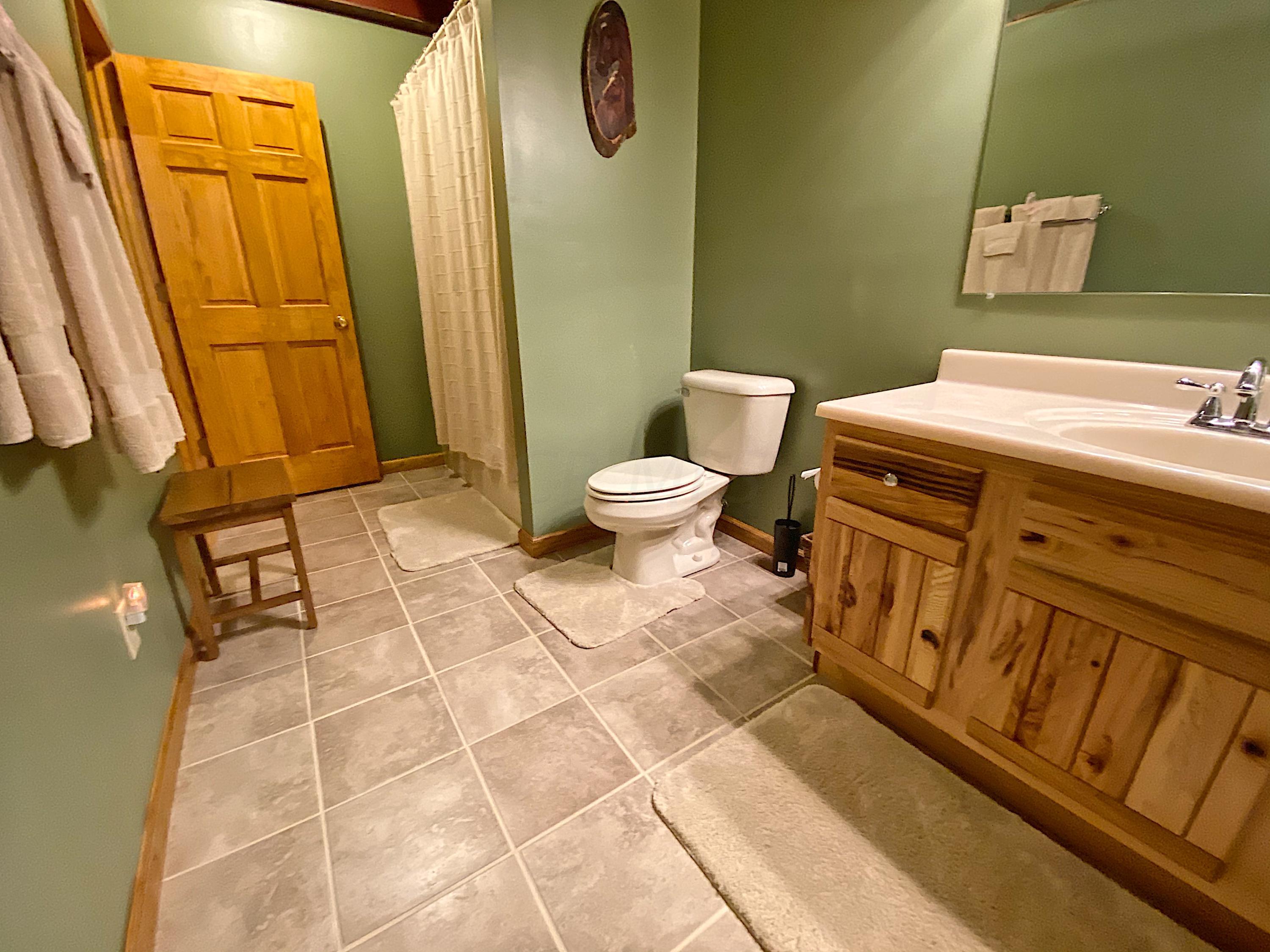 549 Ross Road Southeast Lancaster, OH 43130 - Photo 33 of 52