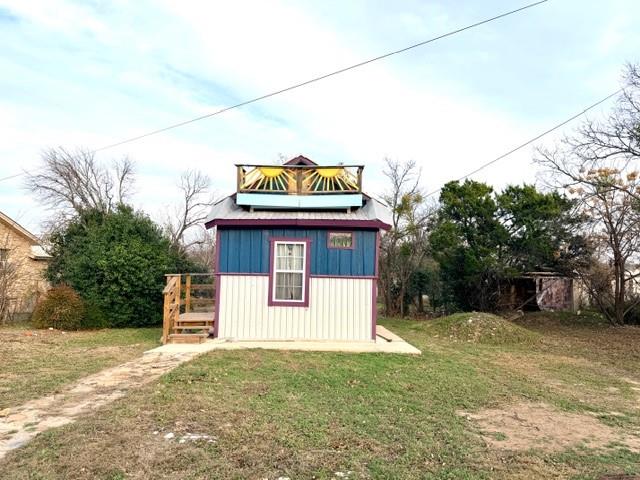 1608 School Street Goldthwaite, TX 76844 - Photo 2 of 25