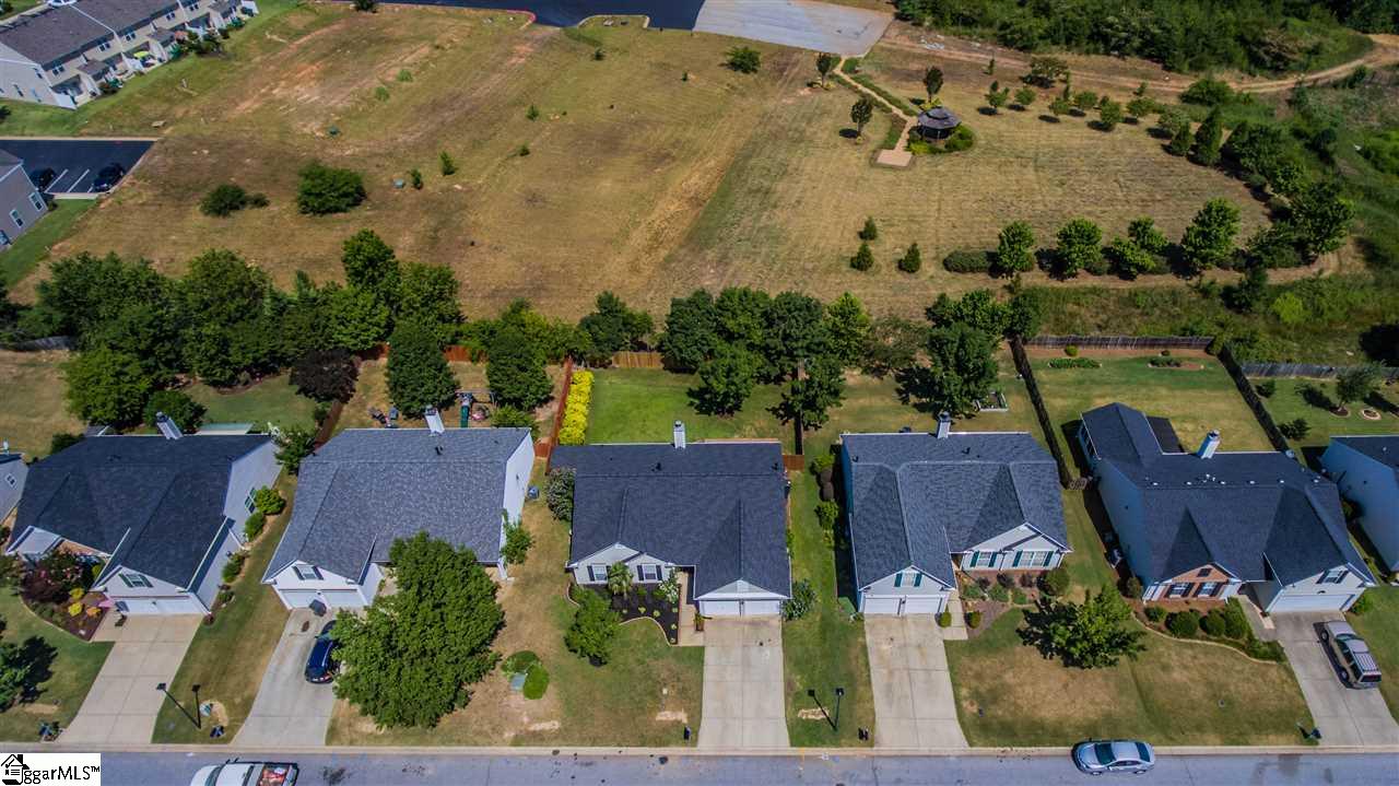 303 Woolridge Way Greer, SC 29650 - Photo 32 of 33 Gallery Image 32