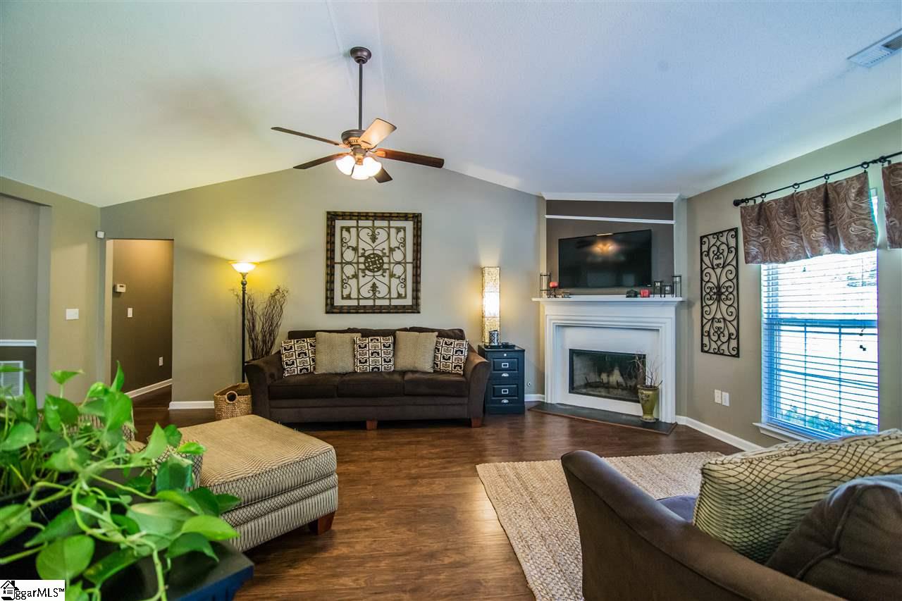 303 Woolridge Way Greer, SC 29650 - Photo 6 of 33 View from Kitchen into Living Room