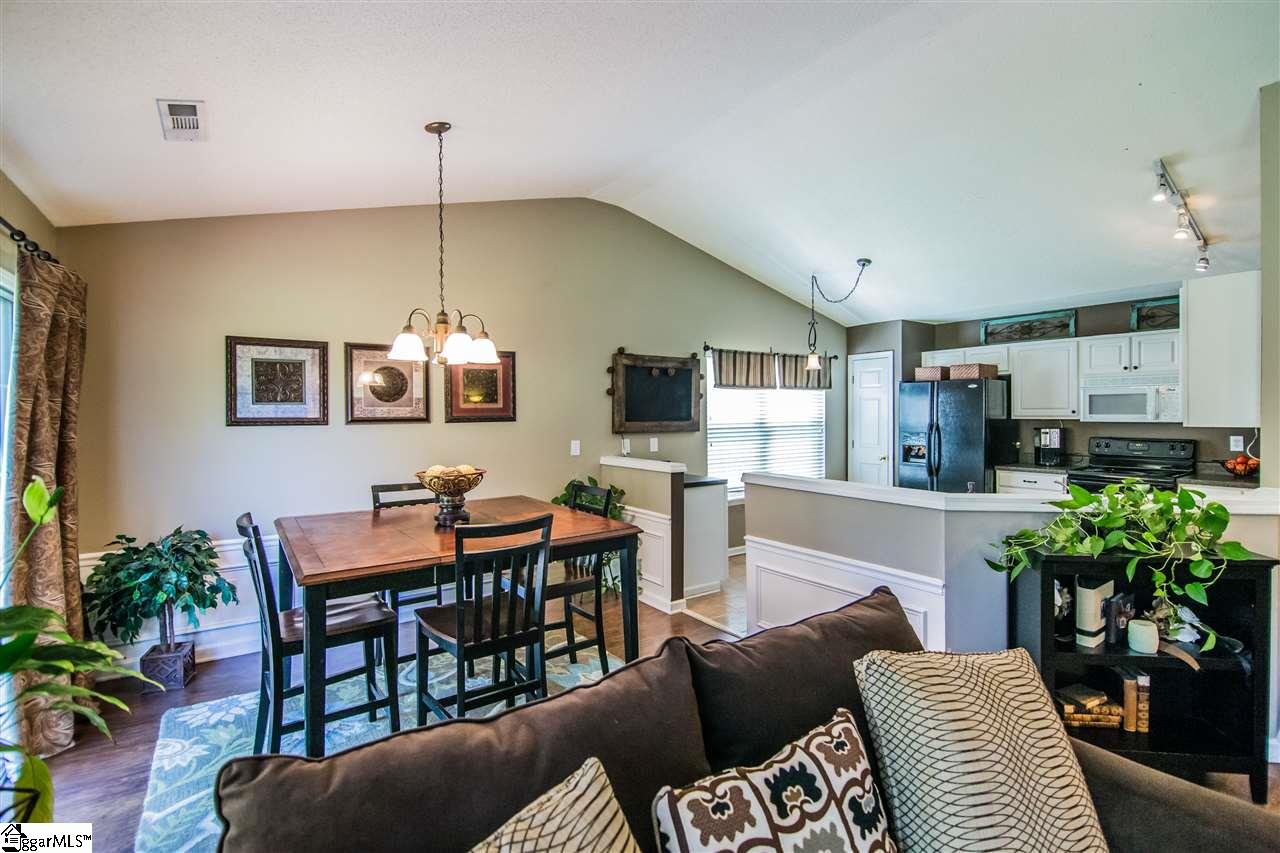 303 Woolridge Way Greer, SC 29650 - Photo 8 of 33 Gallery Image 8