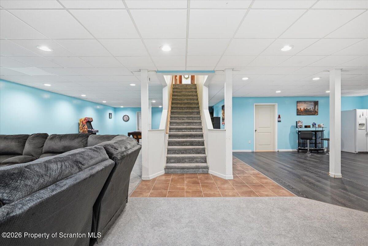 121 Ridgeview Drive Scranton, PA 18504 - Photo 34 of 65 Family Room