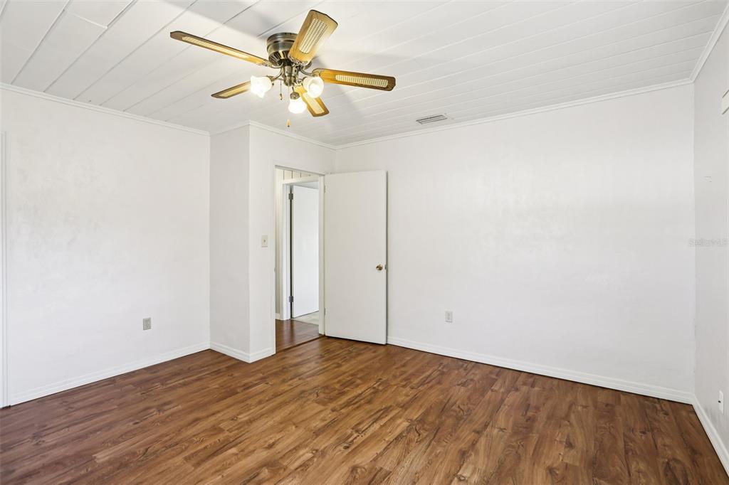 33137 Cercelia Road Dade City, FL 33523 - Photo 21 of 39