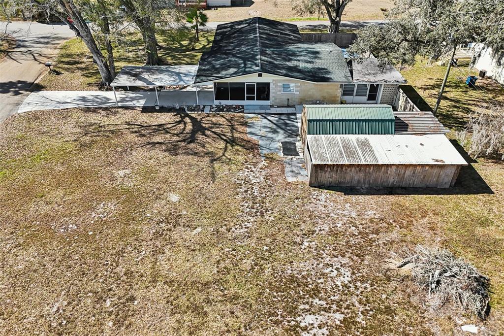 33137 Cercelia Road Dade City, FL 33523 - Photo 32 of 39