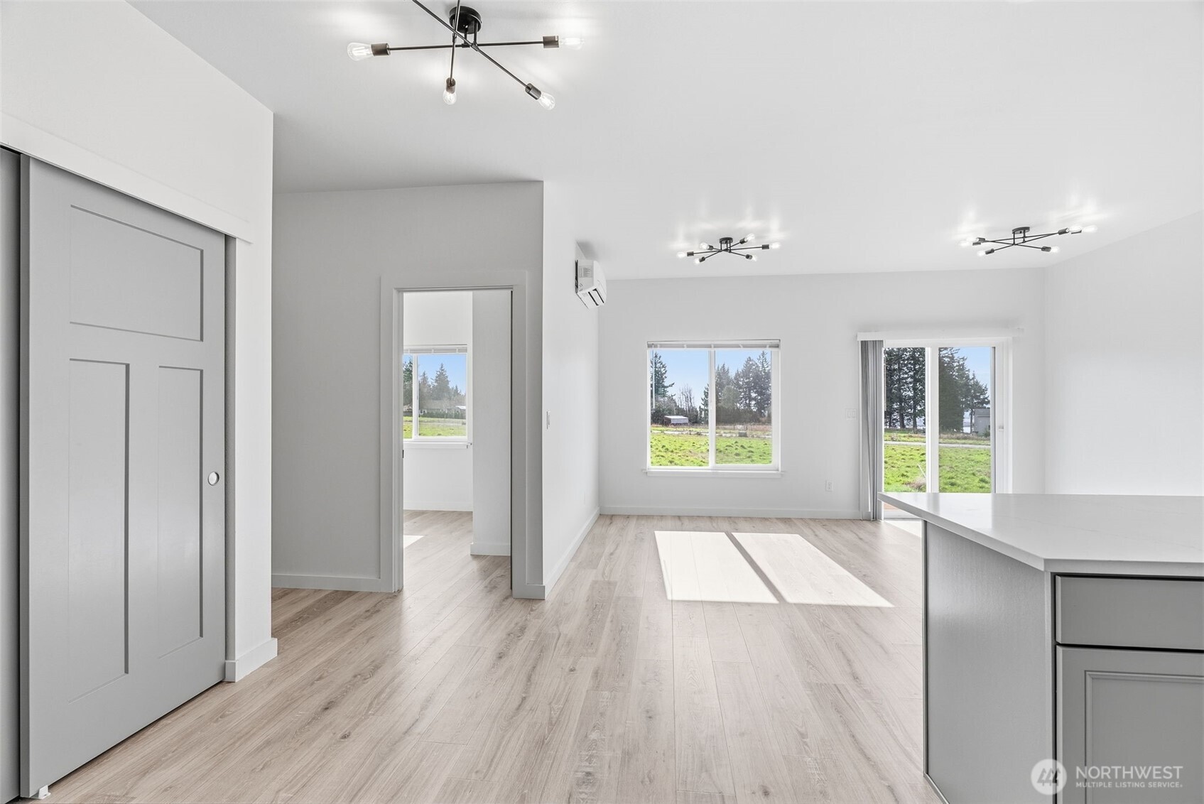 9 Anchor Way, Unit B Cathlamet, WA 98612 - Photo 14 of 26