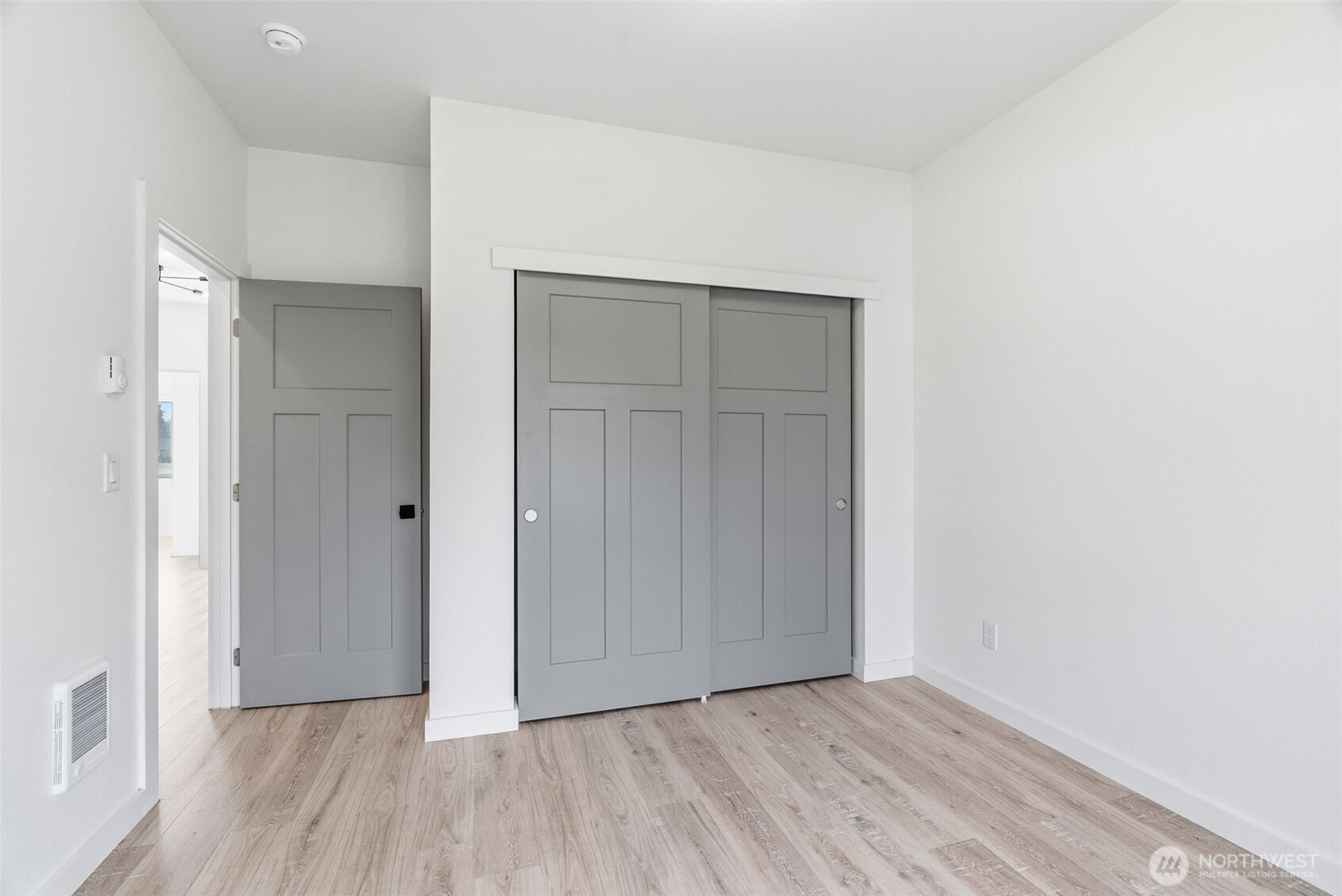 9 Anchor Way, Unit B Cathlamet, WA 98612 - Photo 15 of 26